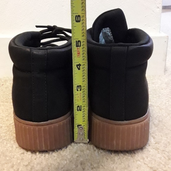 WOMEN'S Black Shoes Size 9 - Picture 5 of 8